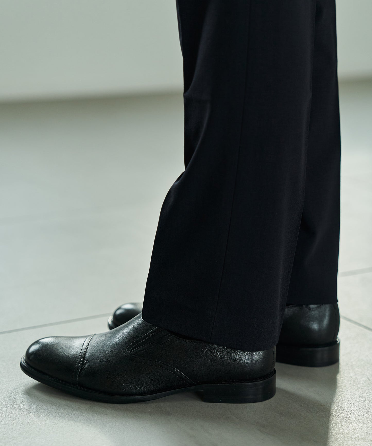【20%OFF】<MEN> ストレートチップサイドエラスティックスリッポンシューズ(34022)