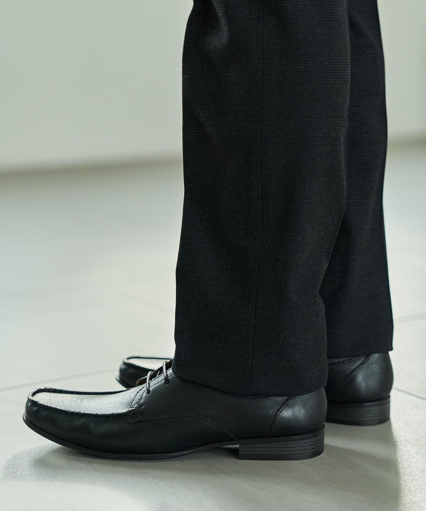 【20%OFF】<MEN> 【職人による手縫い】 モカシンレースアップシューズ(31766)