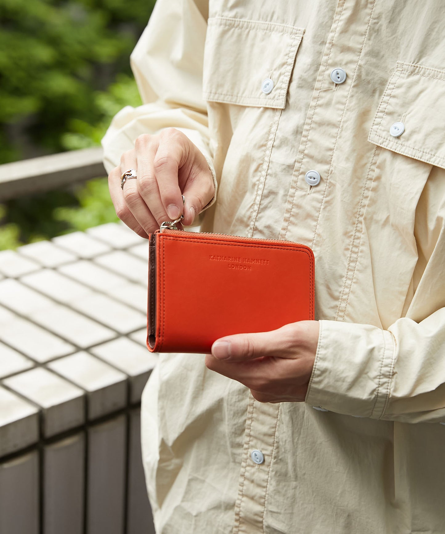 <UNISEX> VITA L字ファスナーミドルウォレット
