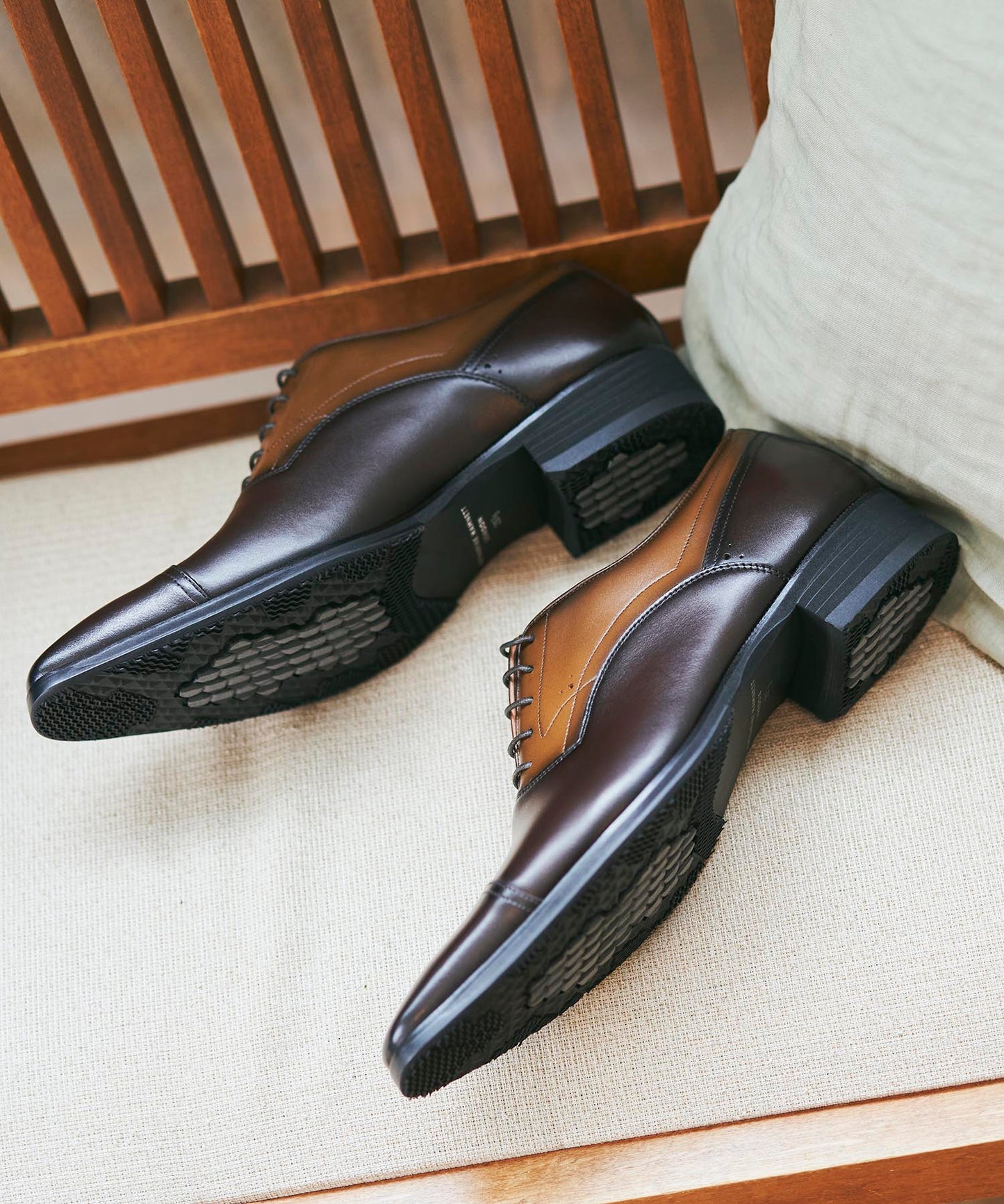 【20%OFF】<MEN> 【防水・防滑】チゼルトゥ 内羽根ドレスシューズ(31736)