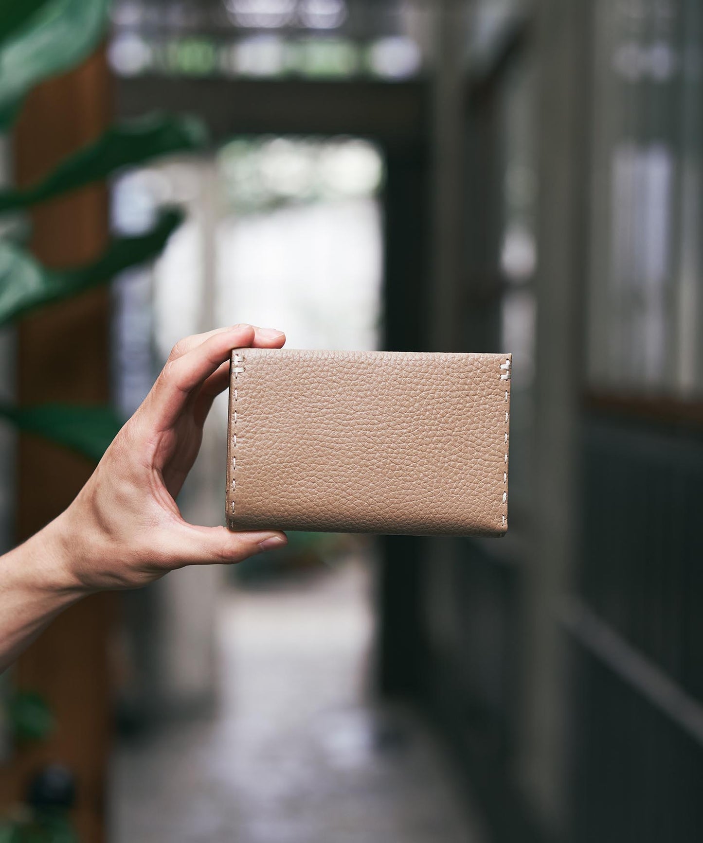 【30%OFF】<UNISEX>【WEB限定】STITCHED L ZIP MIDDLE WALLET