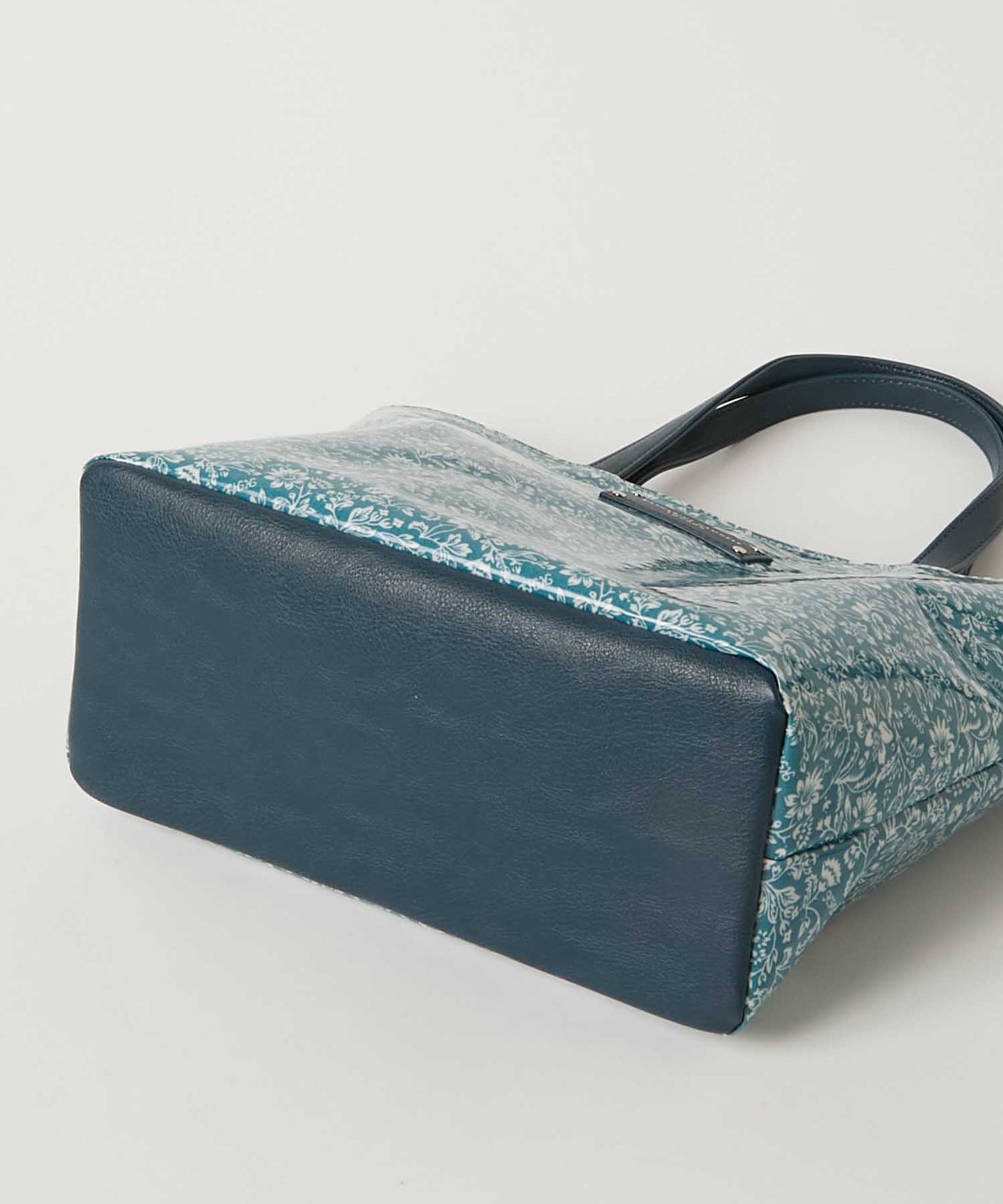 <WOMEN> オリジナル総花柄 横型トートバッグ