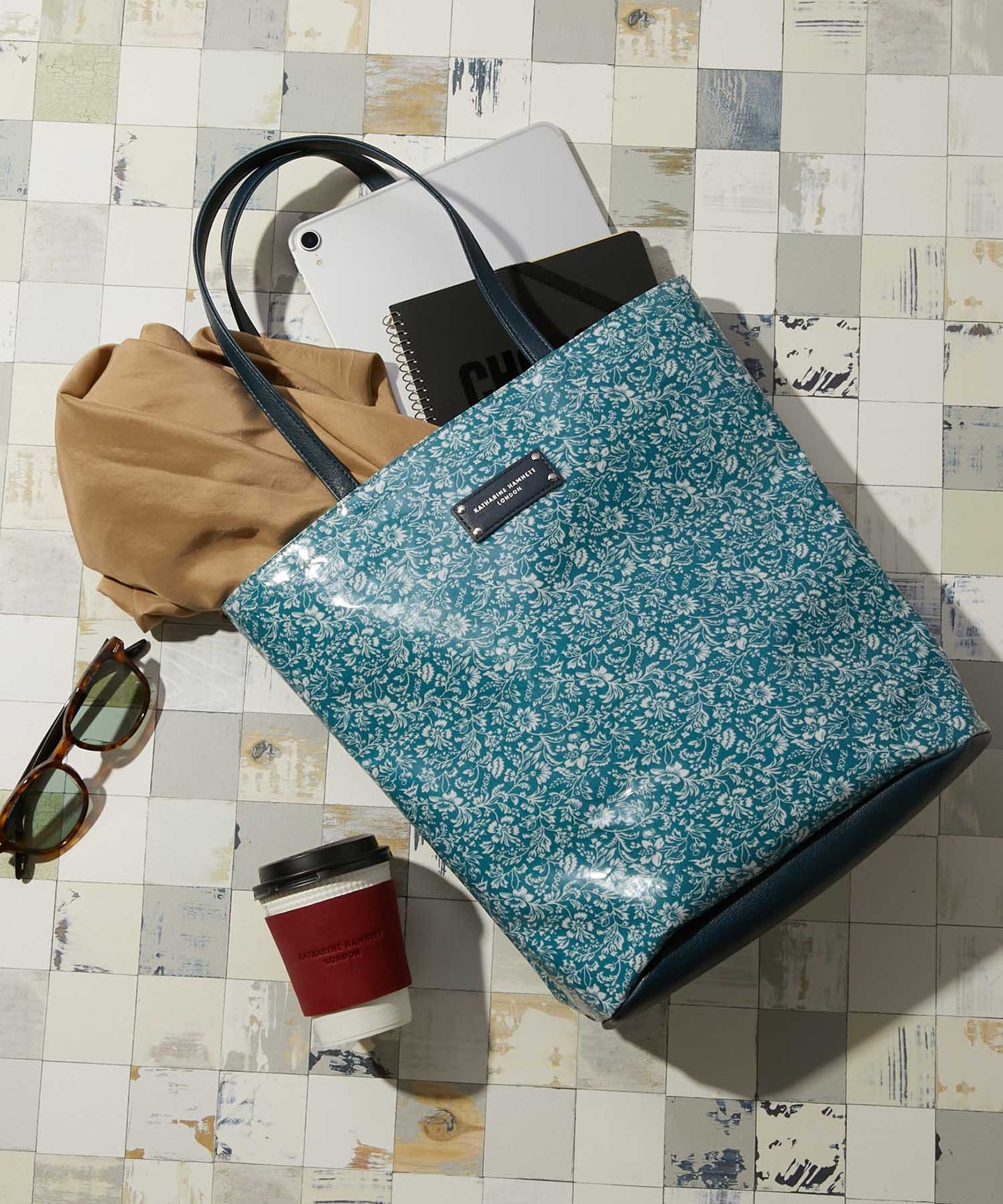 <WOMEN> オリジナル総花柄 縦型トートバッグ