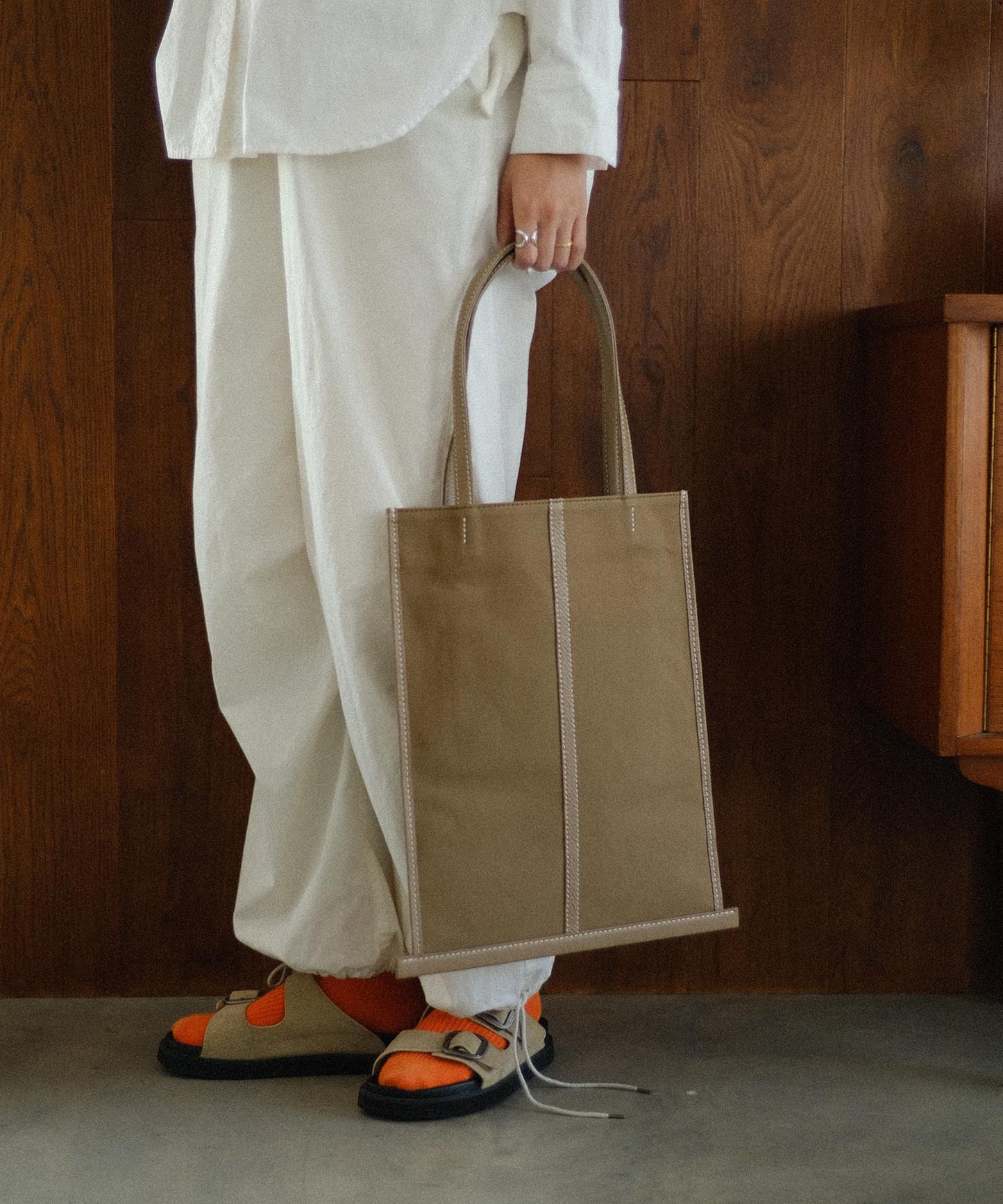 【30%OFF】<UNISEX>【WEB限定】STITCHED COMBI TOTE
