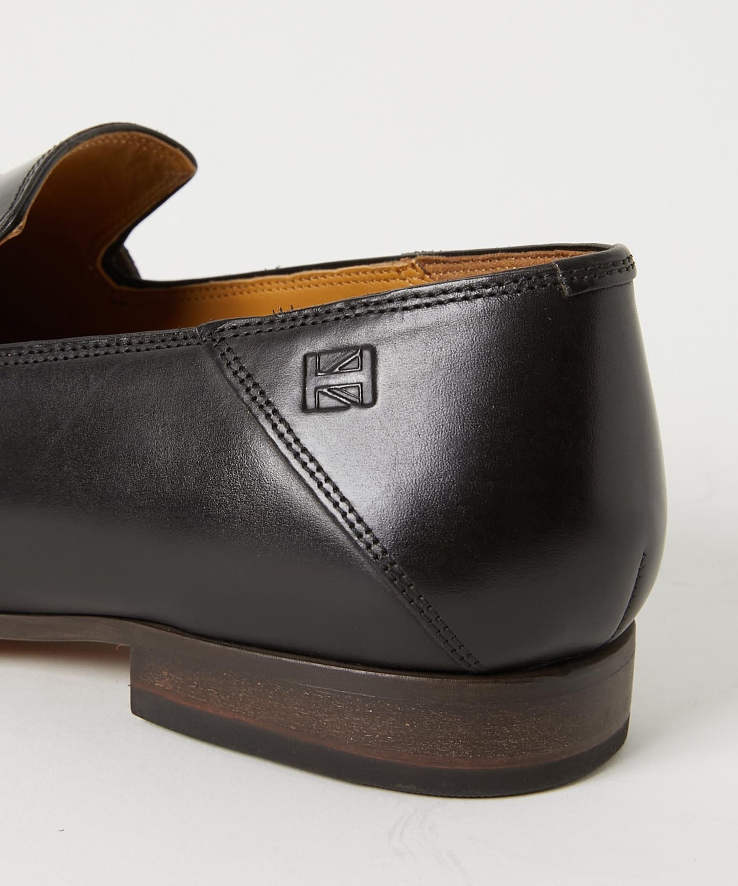 <MEN> スムースレザースリッポン "THE EXPLORER"