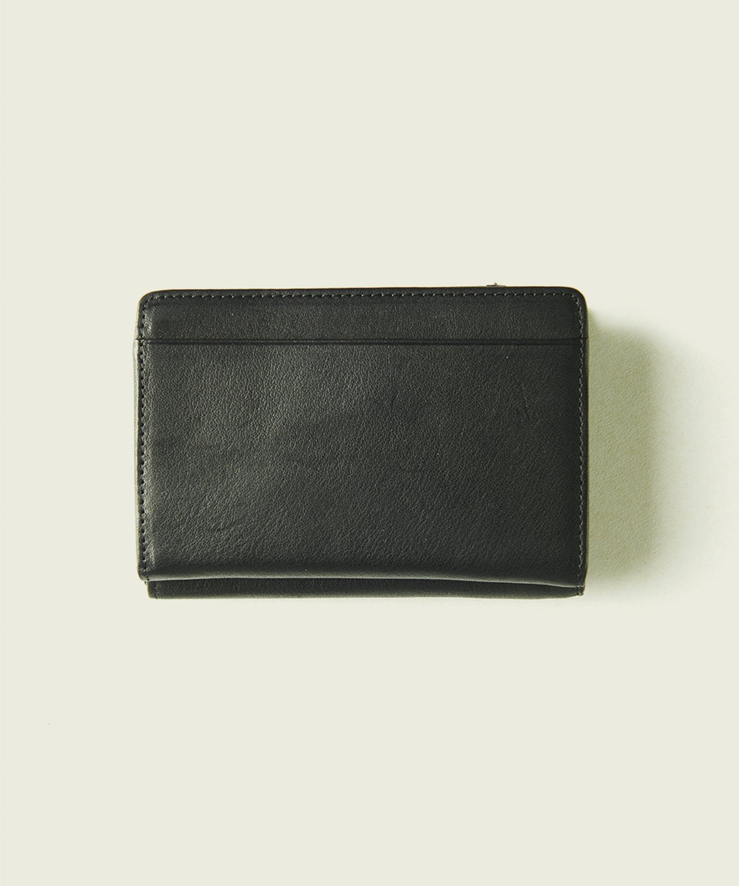 <UNISEX> SOFT 二つ折り ミドルウォレット