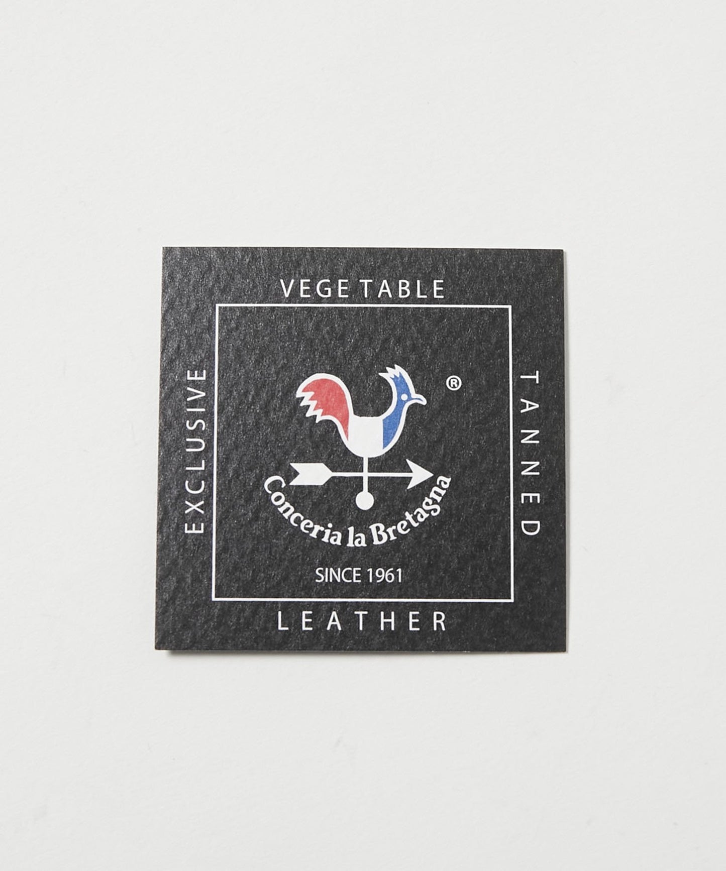 <UNISEX> FLUID 二つ折り 縦型コンパクトウォレット