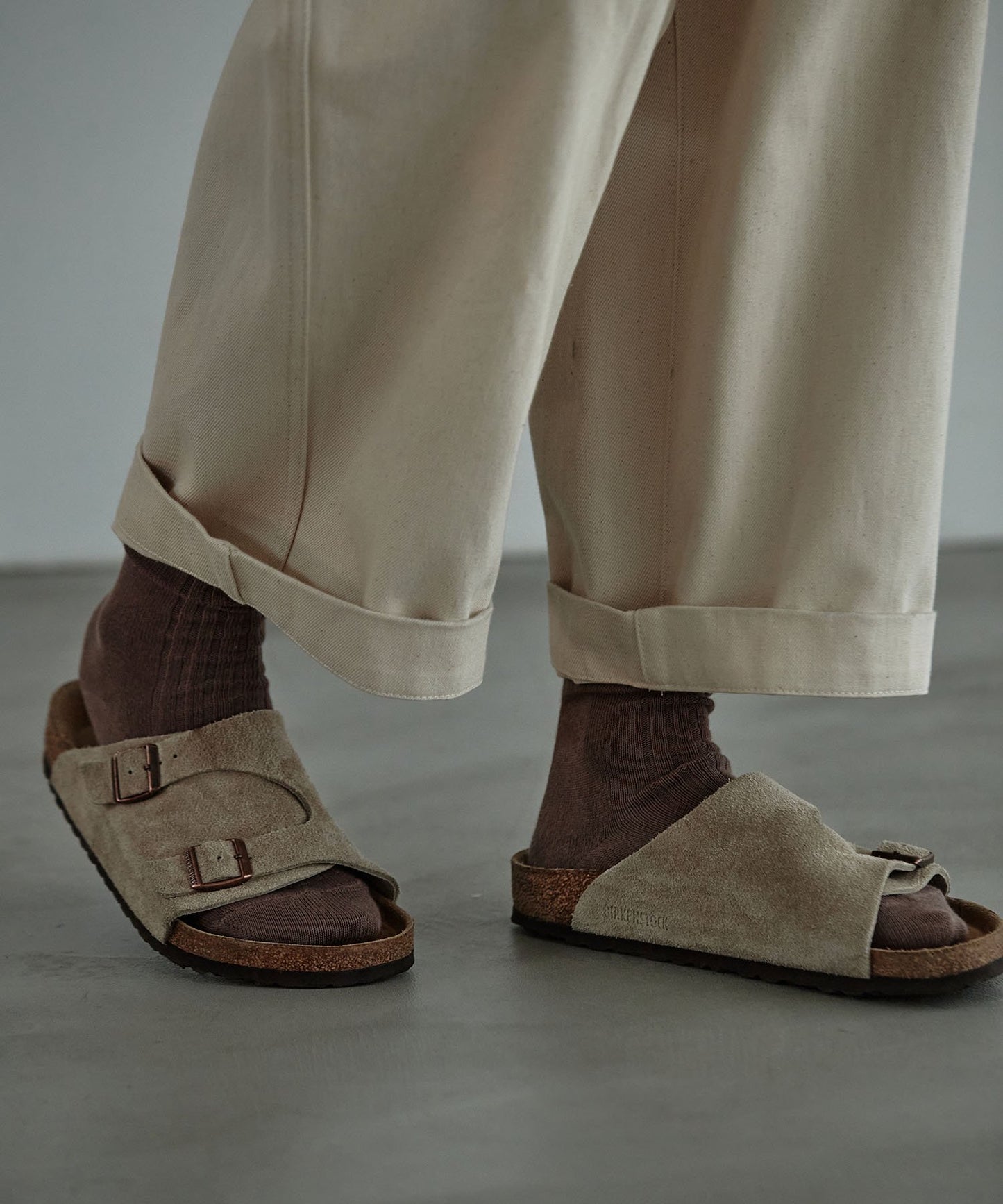 <MEN>【WEB限定】FRONT RIB CREW SOCKS