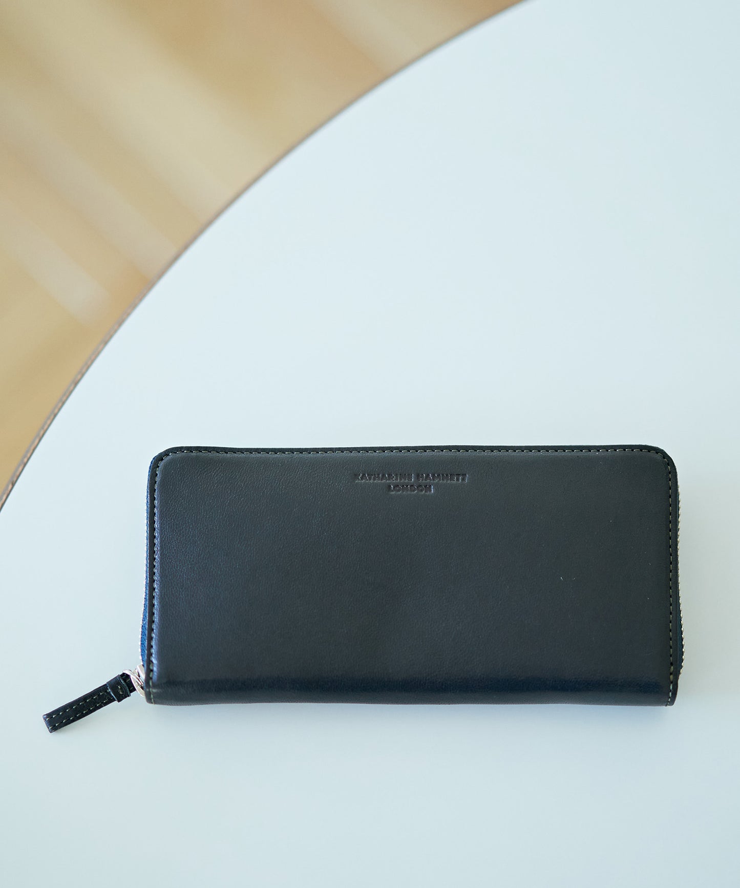 ＜MEN＞ BUMP ラウンドファスナー長財布（490-52306）