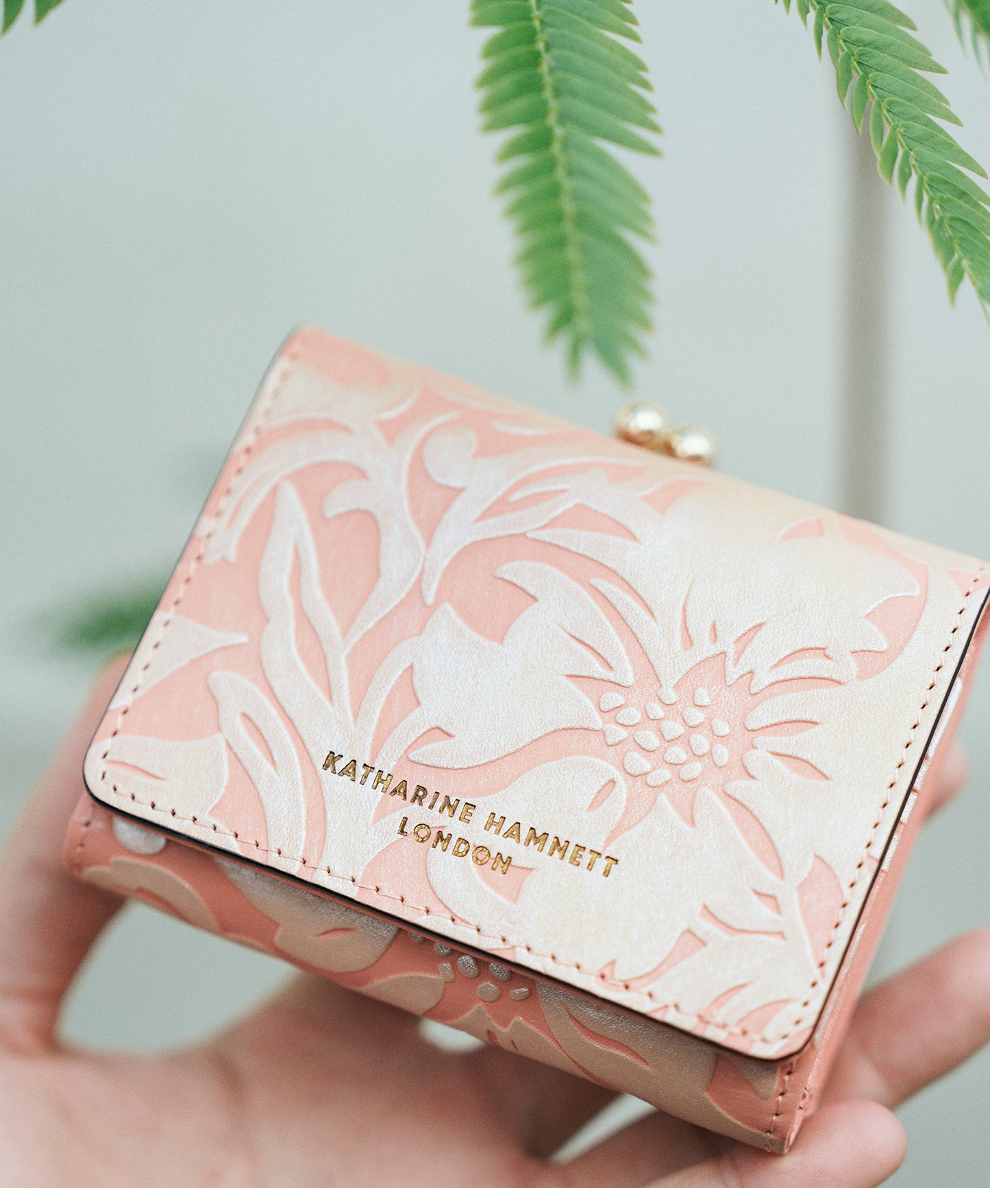 ＜WOMEN＞ NADESHIKO 三つ折り コンパクトウォレット