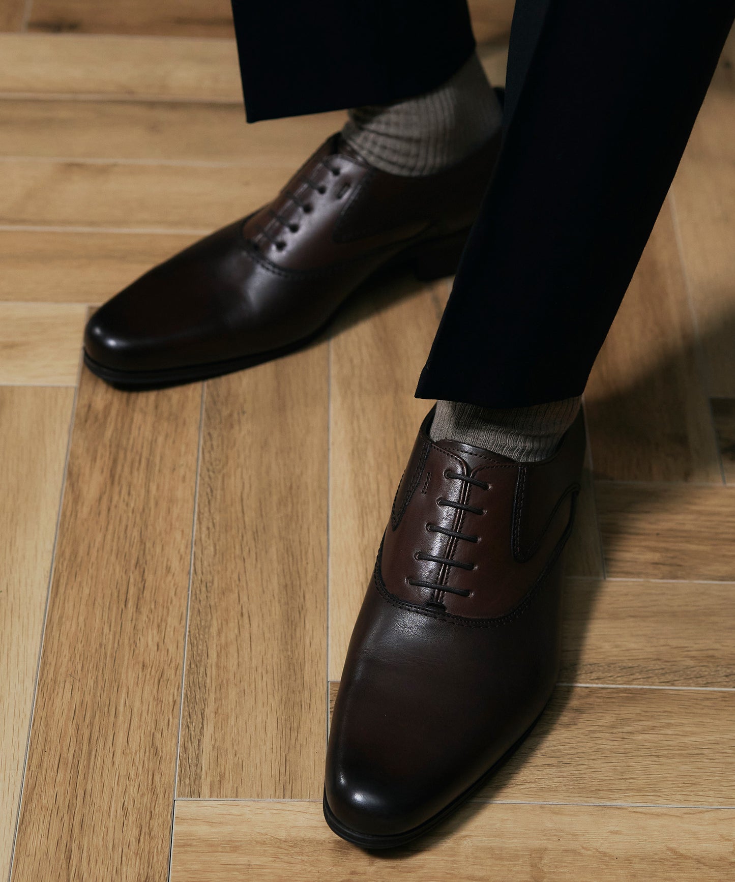 ＜MEN＞  内羽根プレーントゥ（3955）