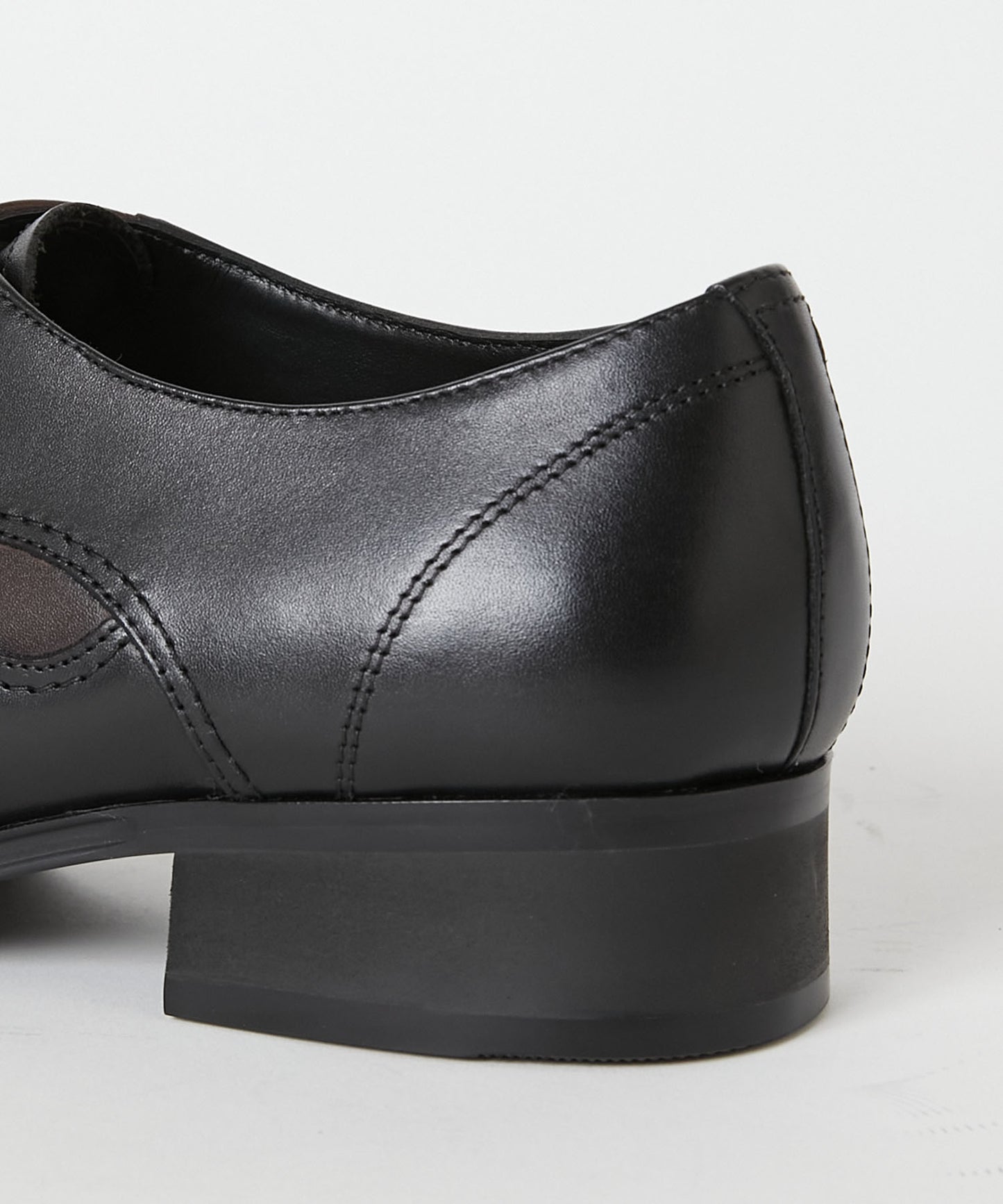 ＜MEN＞  内羽根プレーントゥ（3955）