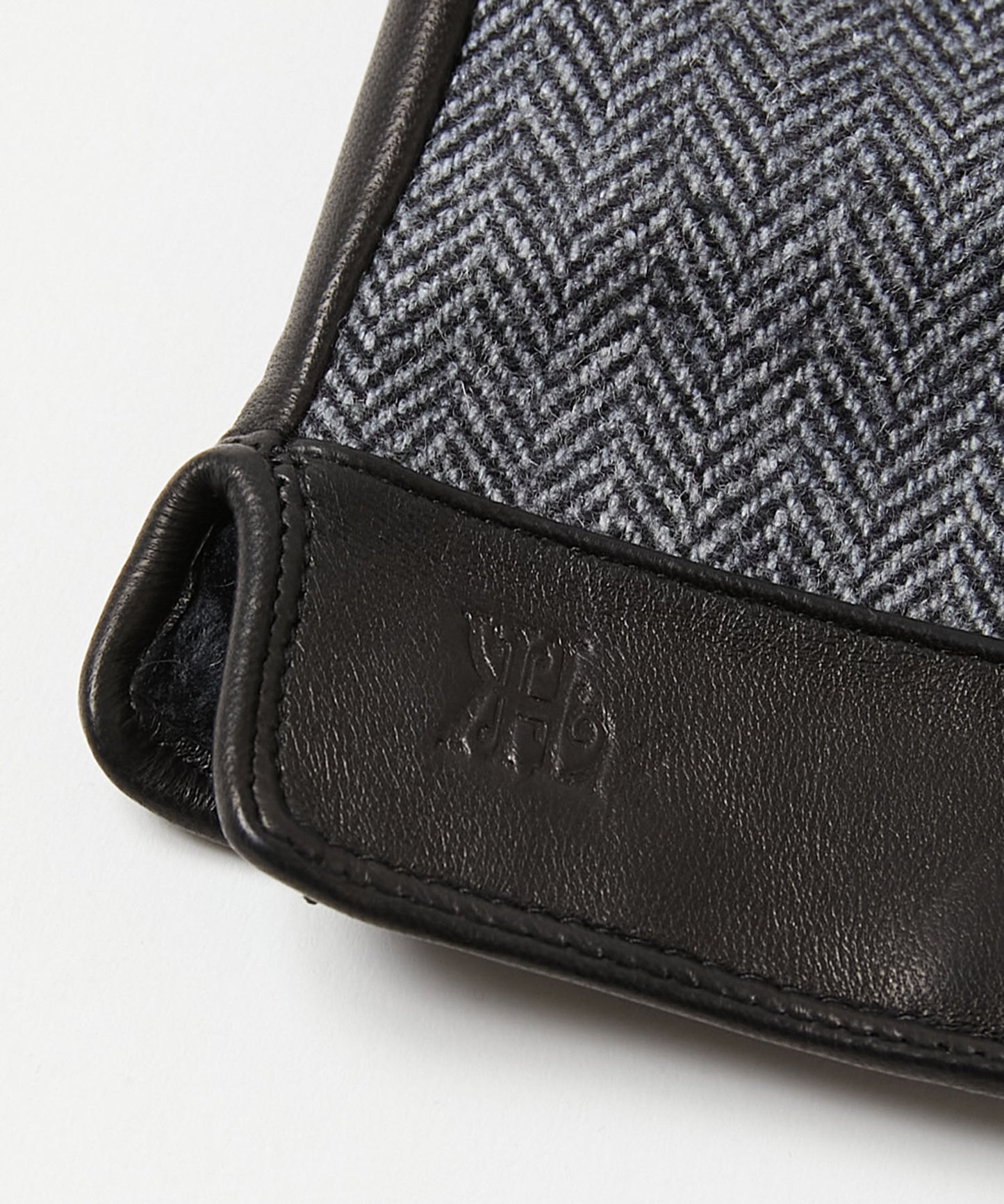 ＜MEN＞【タッチパネル対応】ヘリンボーン×羊革 手袋（KHM-1055）