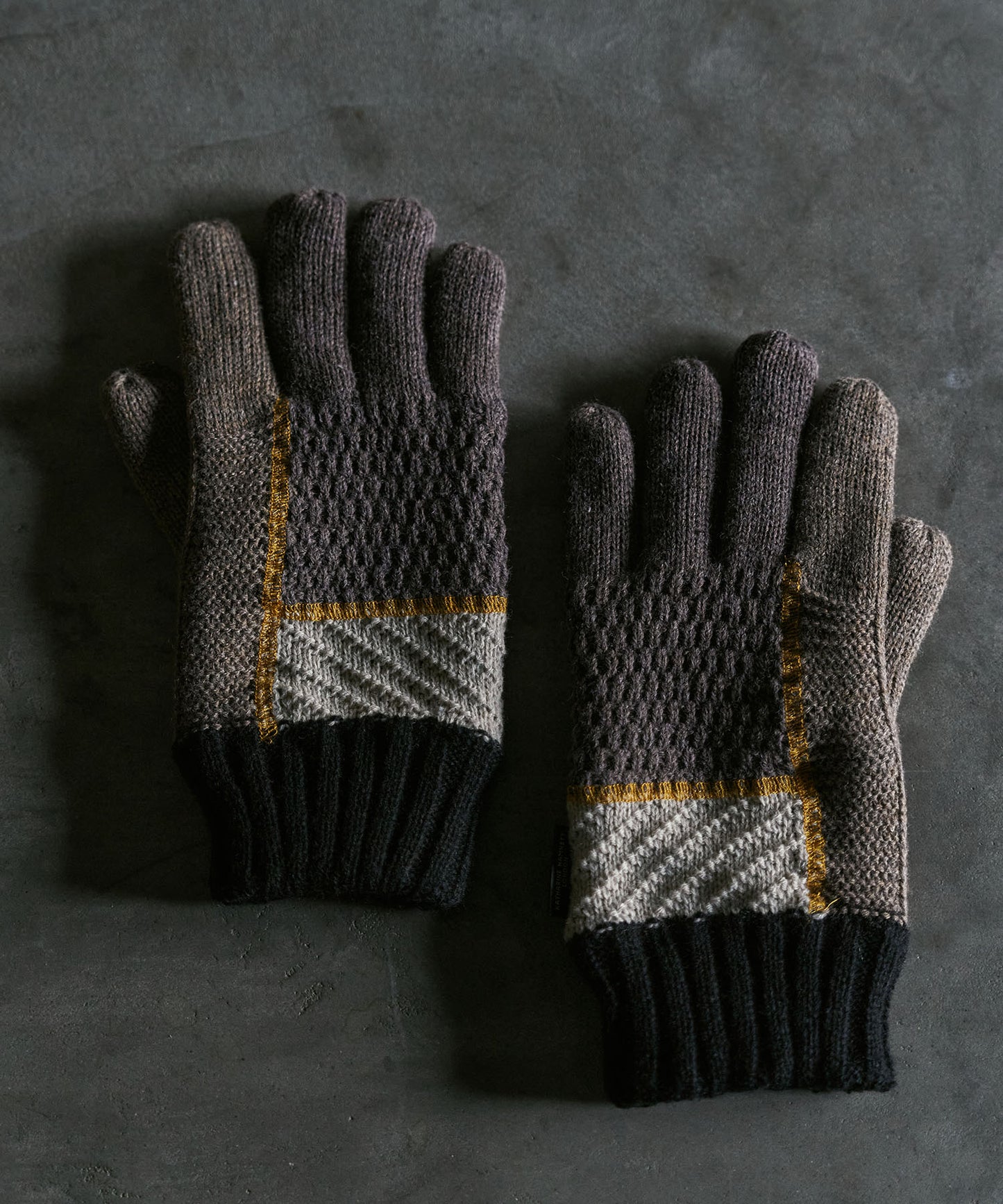 ＜MEN＞【タッチパネル対応】クレイジーパターン手袋（KHM-3025）