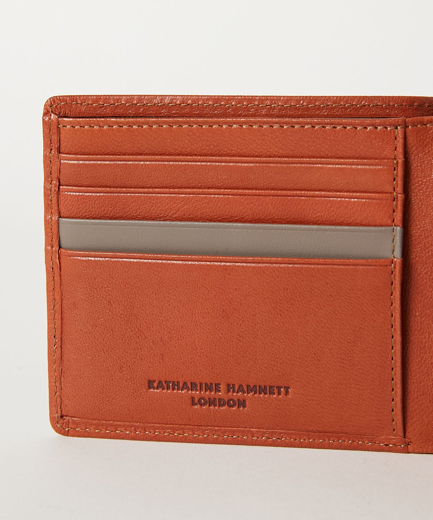 ＜MEN＞ BUMP 縦型二つ折り財布（490-52302）