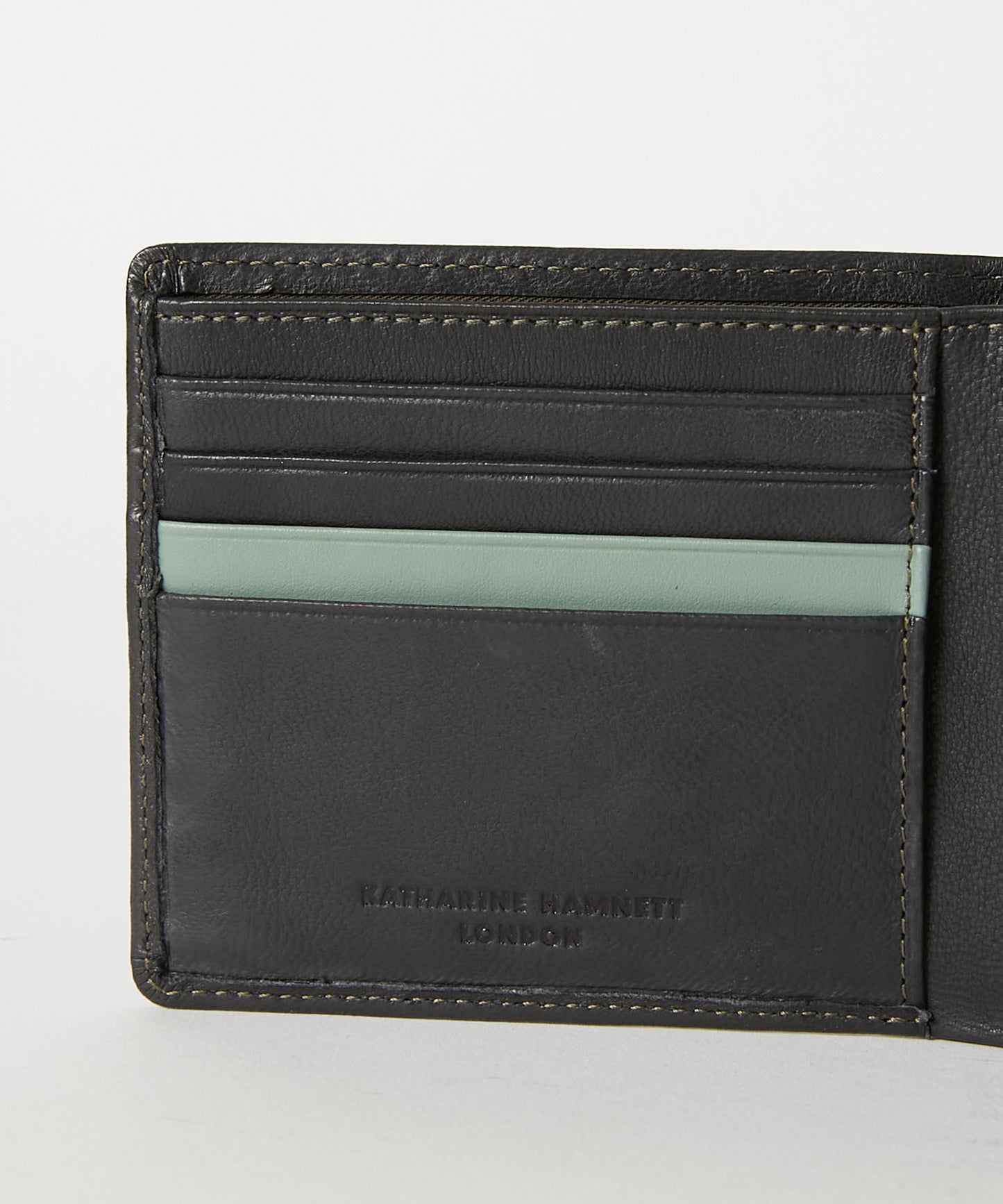 ＜MEN＞ BUMP 縦型二つ折り財布（490-52302）