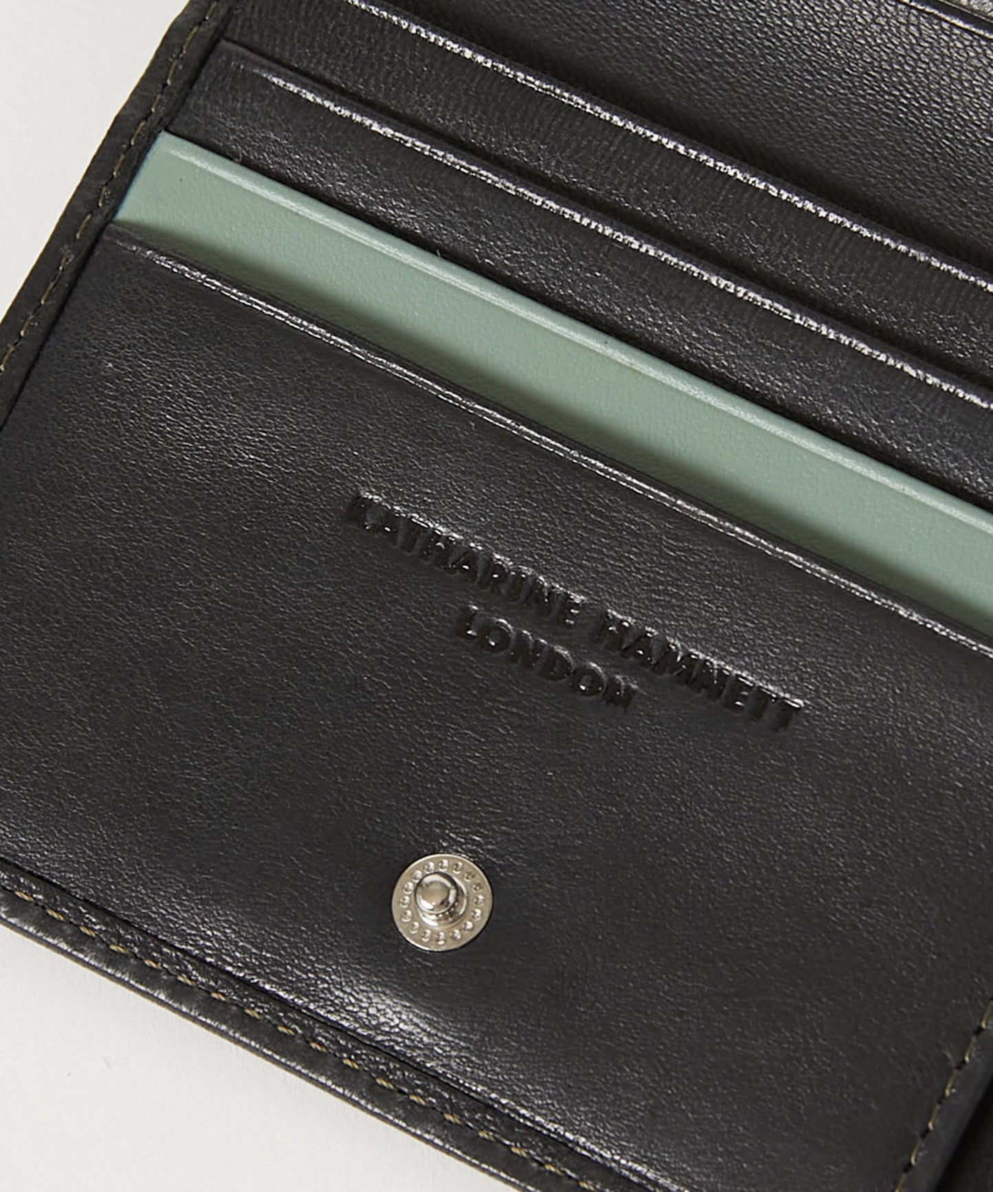 ＜MEN＞ BUMP ラウンドファスナー二つ折り財布（490-52304）