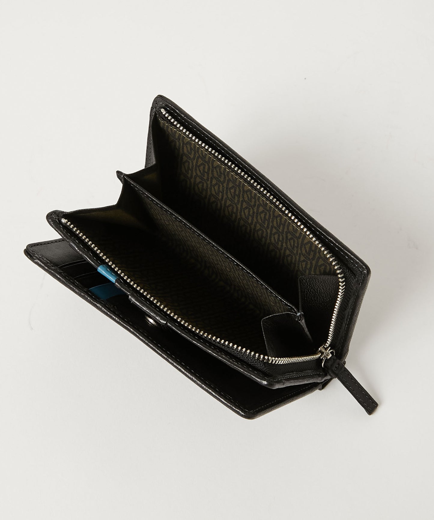 ＜MEN＞ BUMP L字ファスナー二つ折りミドルウォレット（490-52305）