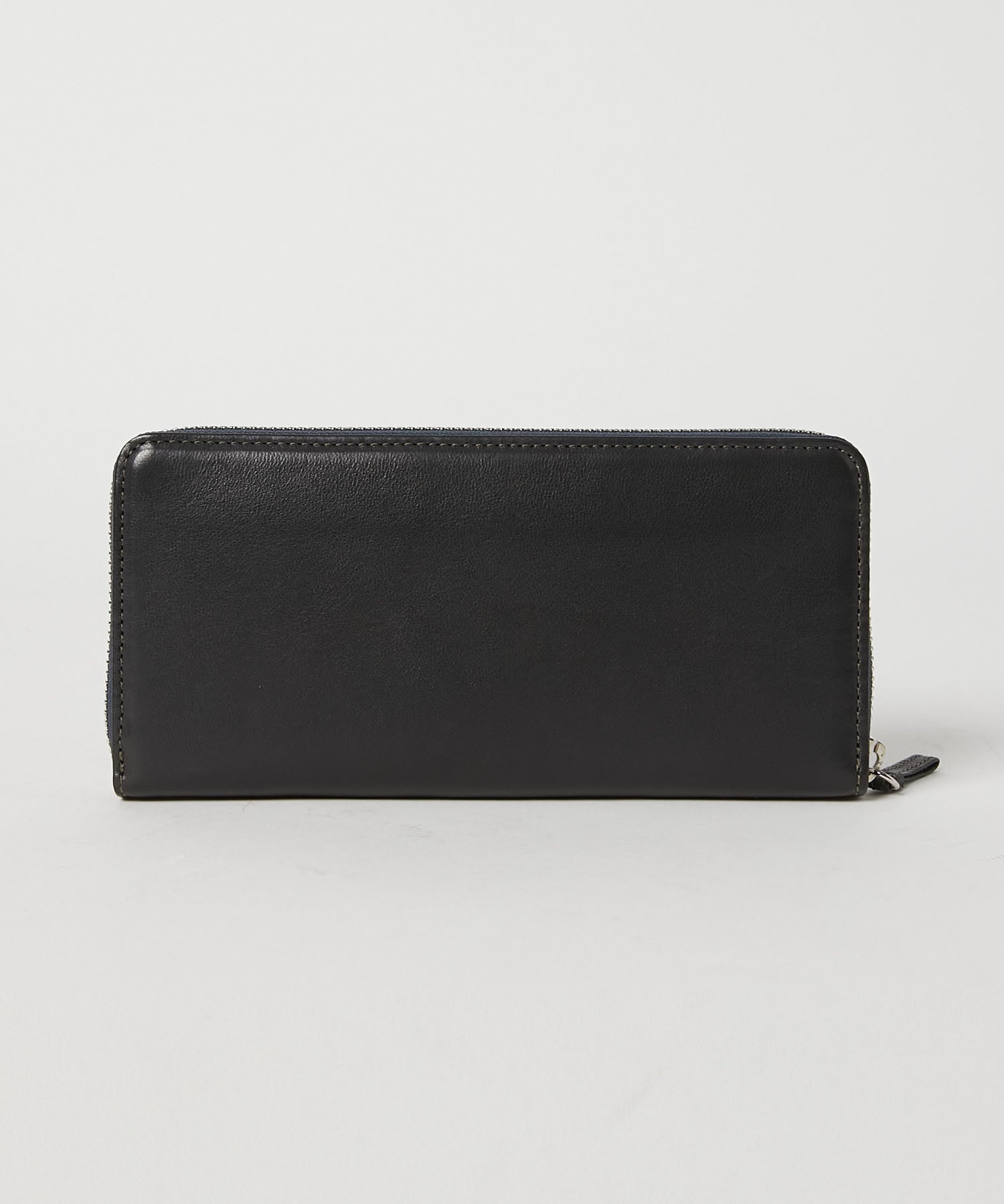 KATHARINE HAMNETT LONDON】BUMP ラウンドファスナー長財布（490-52306）