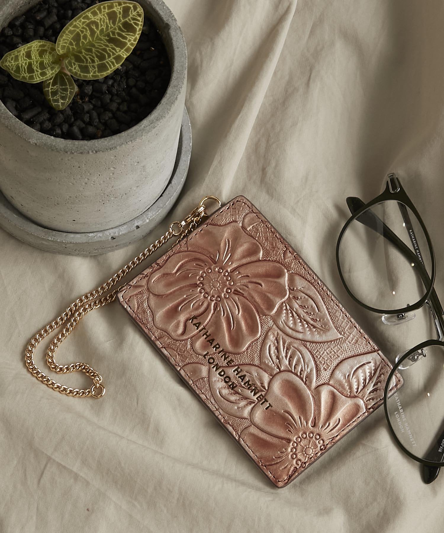 WOMEN＞カードケース/名刺入れ – KATHARINE HAMNETT LONDON