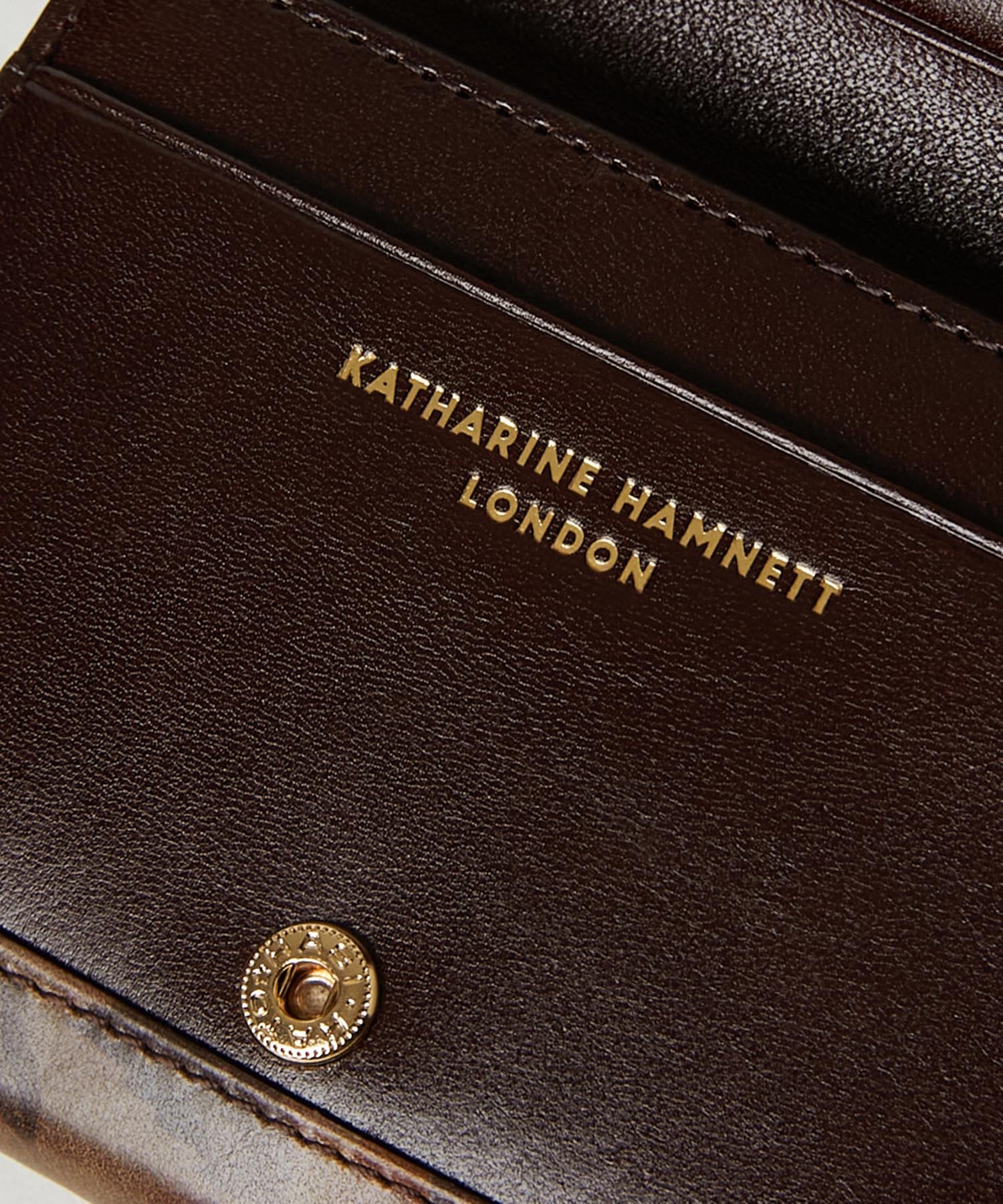 KATHARINE HAMNETT LONDON】PANSY 三つ折り コンパクトウォレット