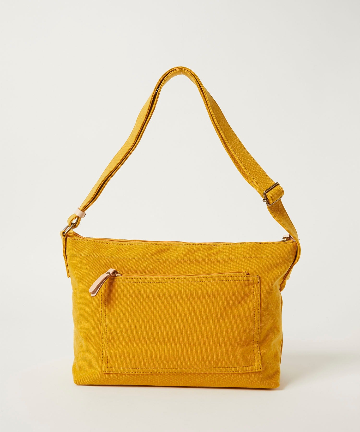 KATHARINE HAMNETT LONDON】倉敷産帆布 SHOULDER BAG（490-8061）